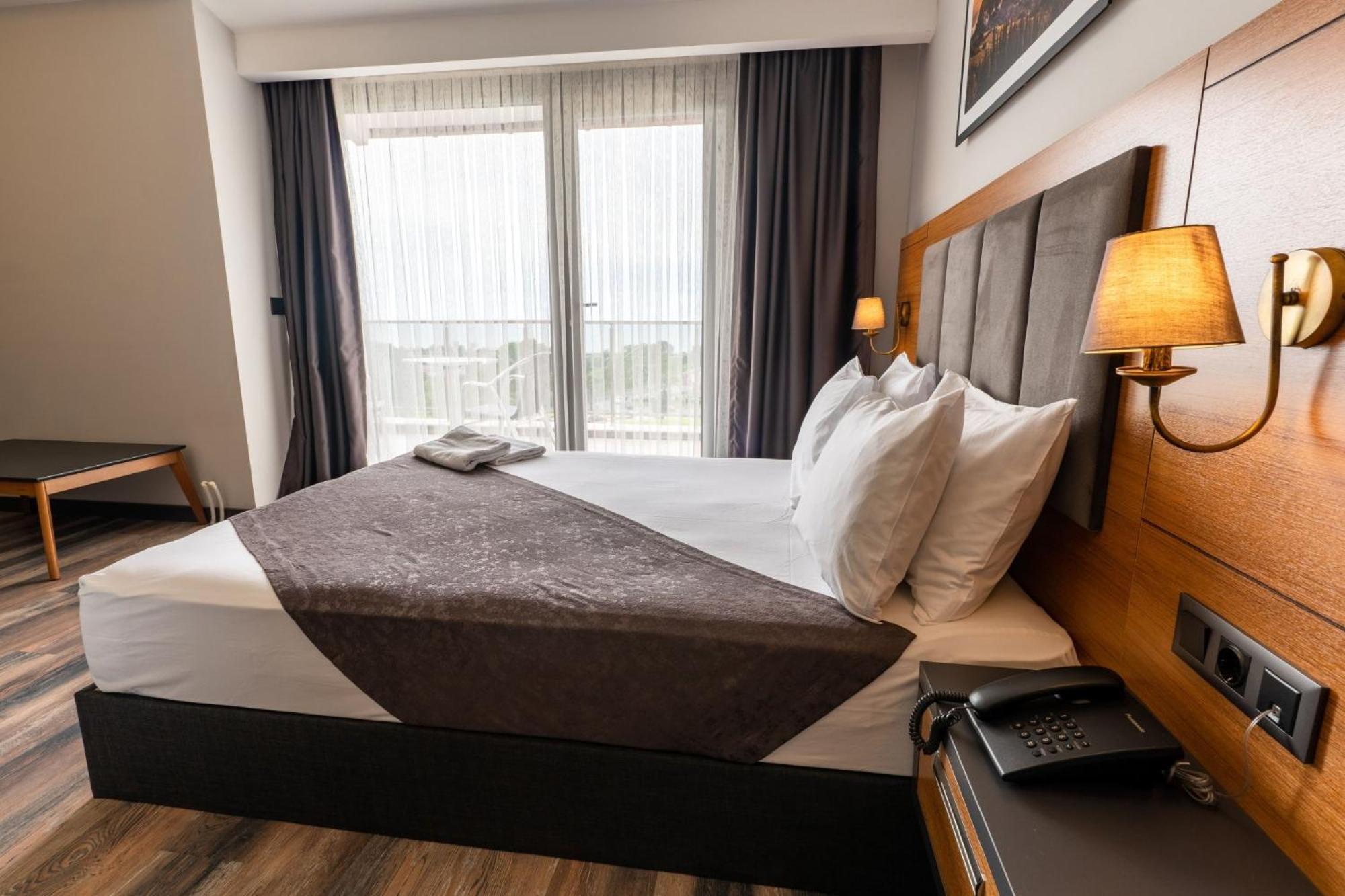 Emay Otel 特拉布宗 外观 照片